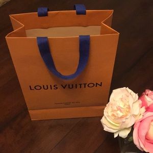 Louis Vuitton shopping bag
